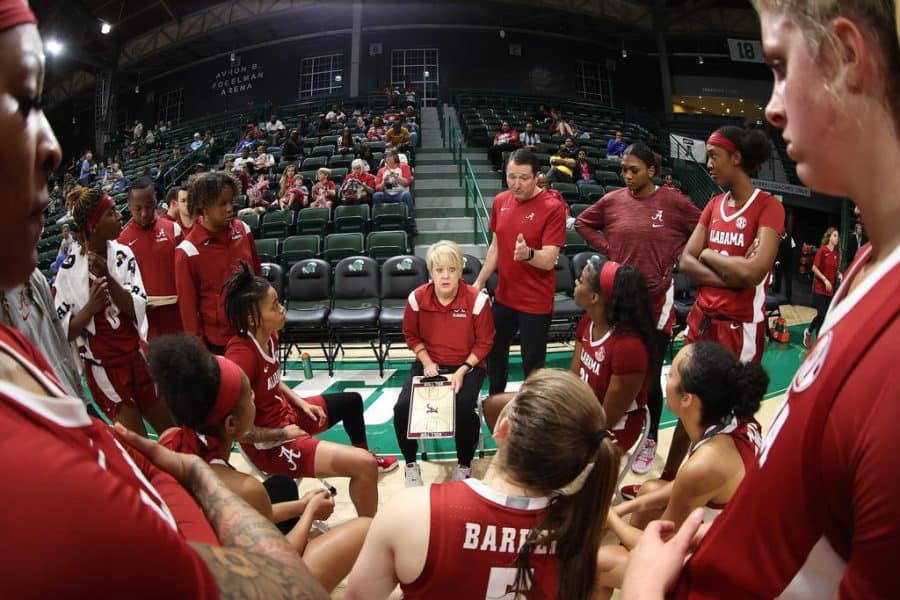 On the Road Again: Women’s basketball set for midweek tilt with Mercer