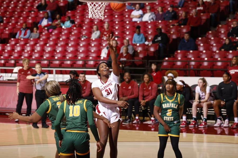 Alabama center Jada Rice (31) shoots a layup during the Crimson Tide's win over Norfolk State.